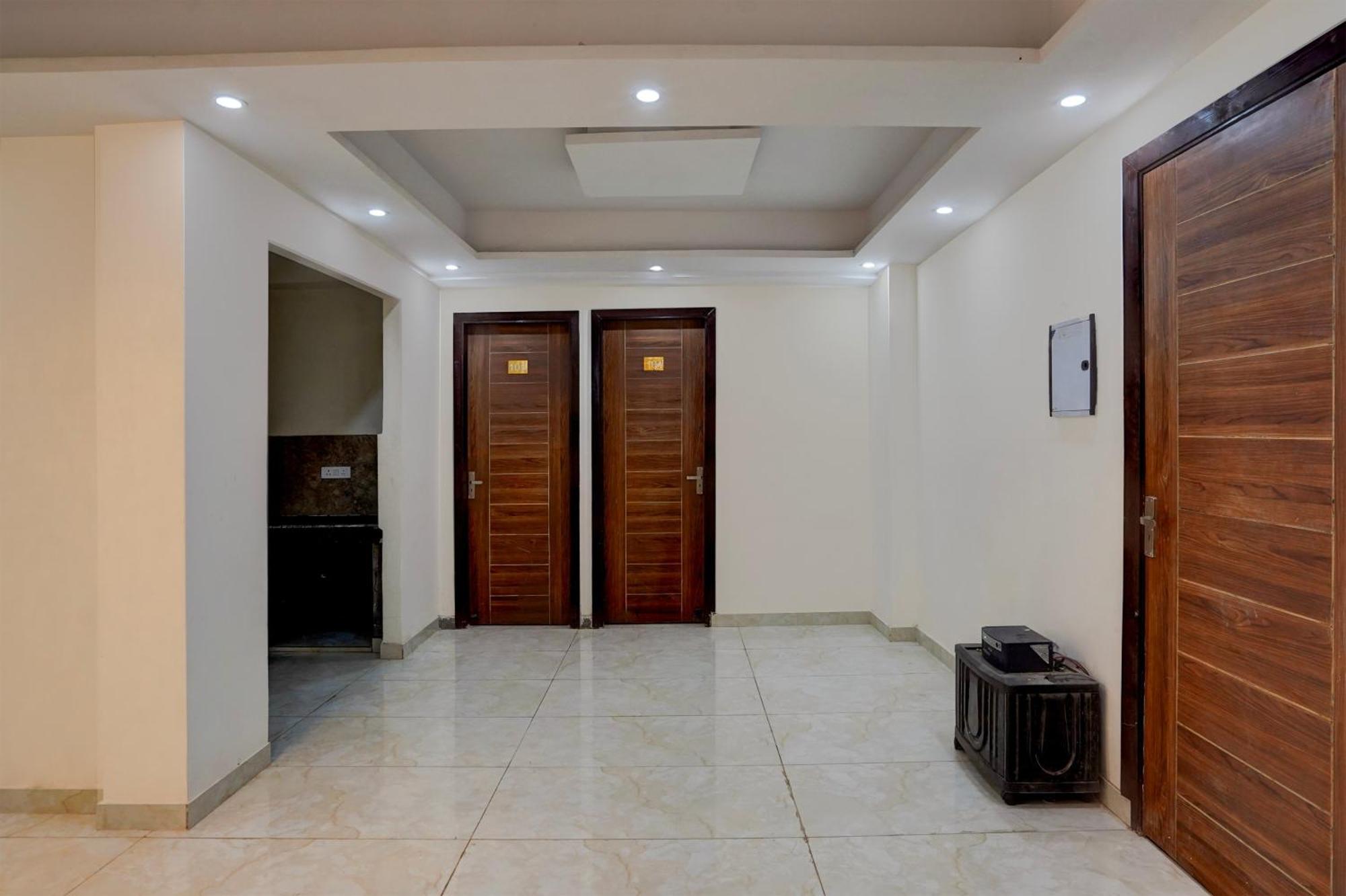 Hotel O R.N Residency Hotel Ghaziabad Ngoại thất bức ảnh