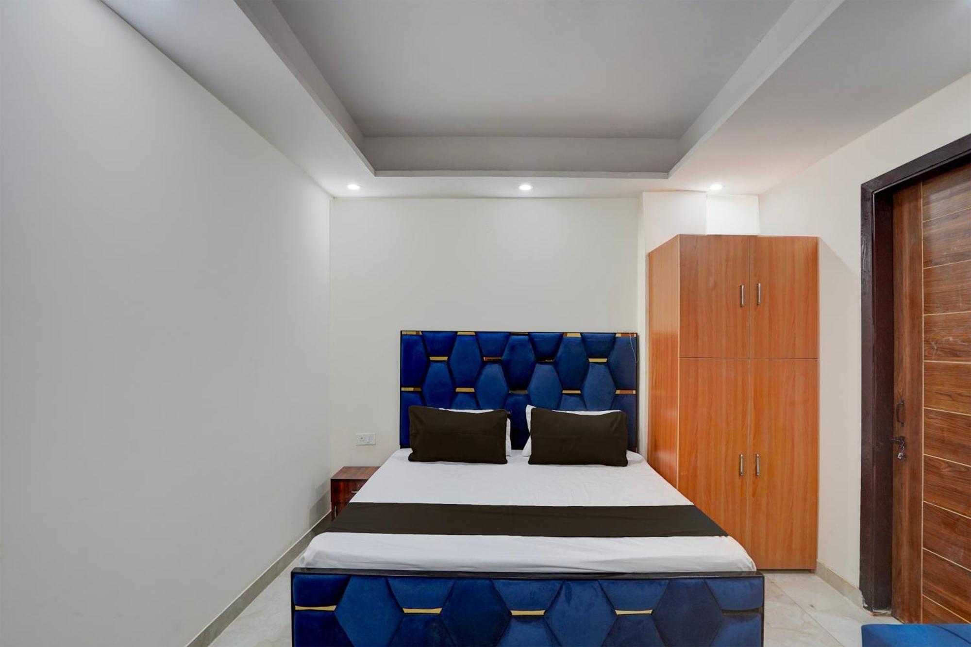 Hotel O R.N Residency Hotel Ghaziabad Ngoại thất bức ảnh