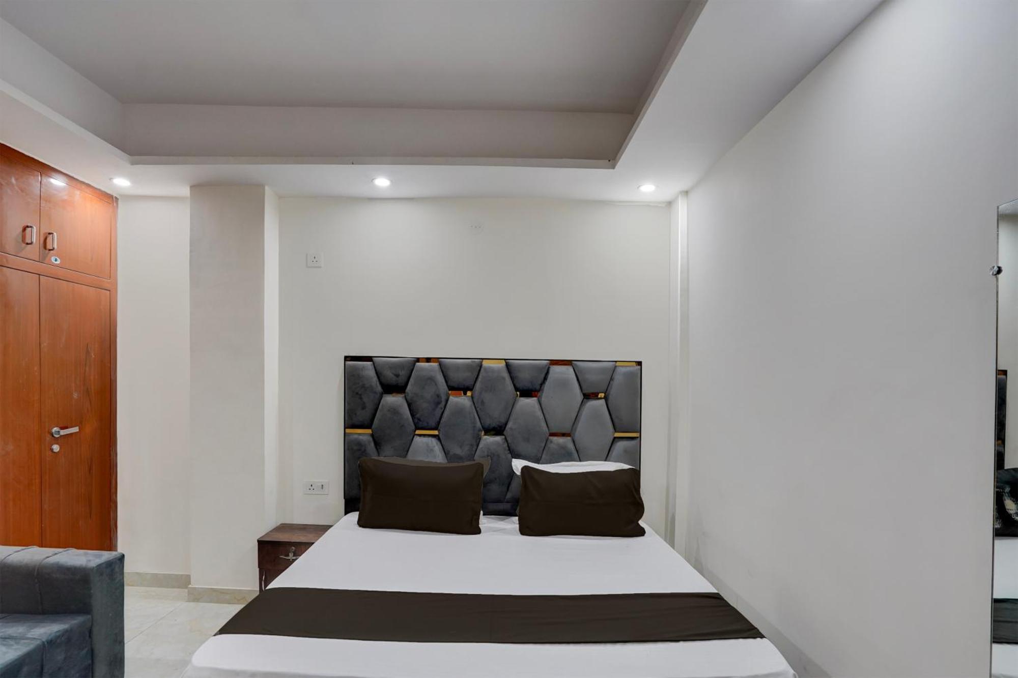 Hotel O R.N Residency Hotel Ghaziabad Ngoại thất bức ảnh