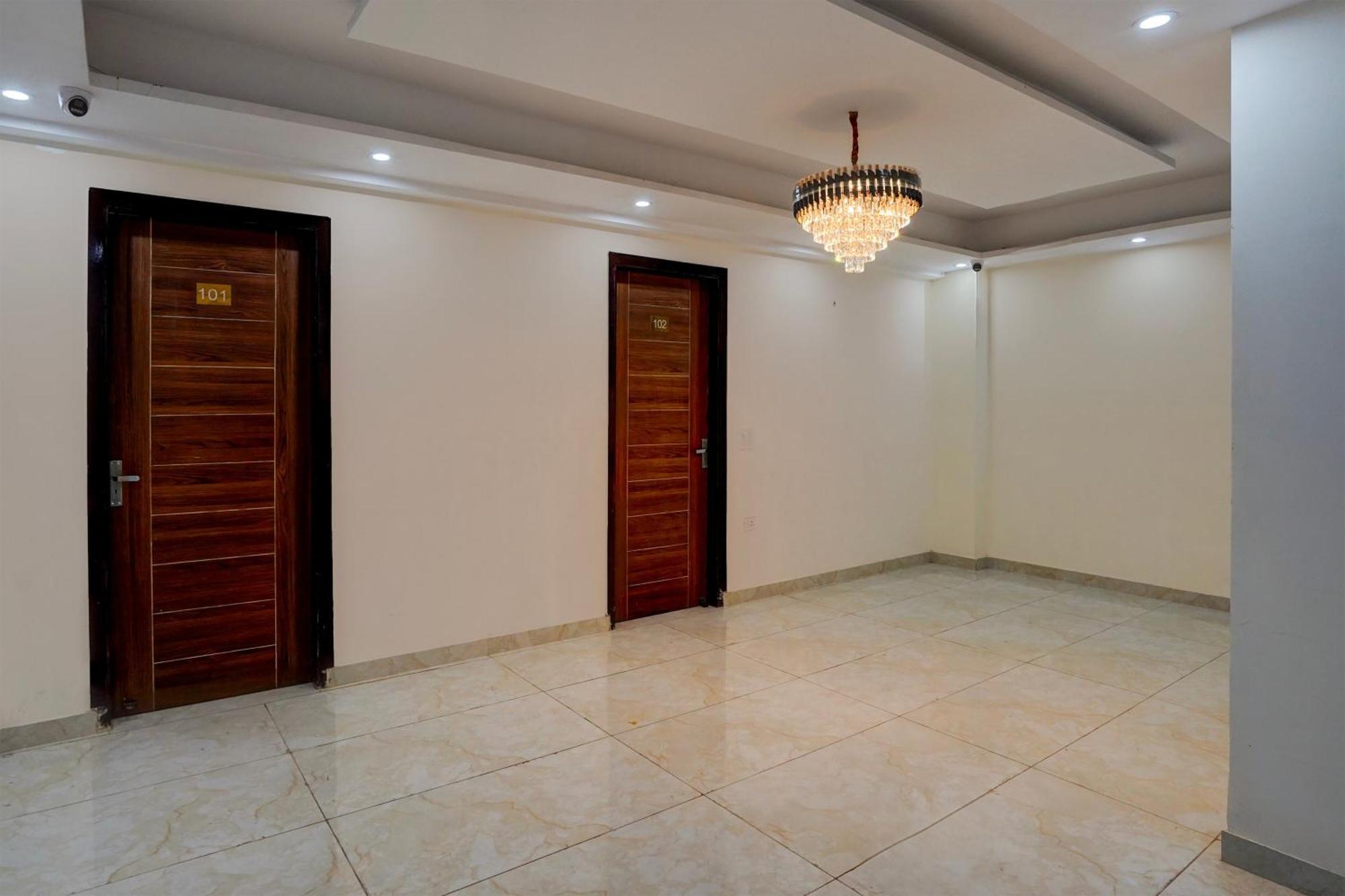 Hotel O R.N Residency Hotel Ghaziabad Ngoại thất bức ảnh